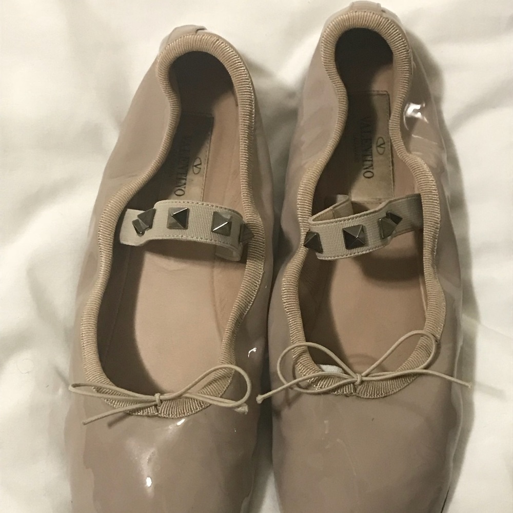 Authentic Valentino Garavani Rockstud